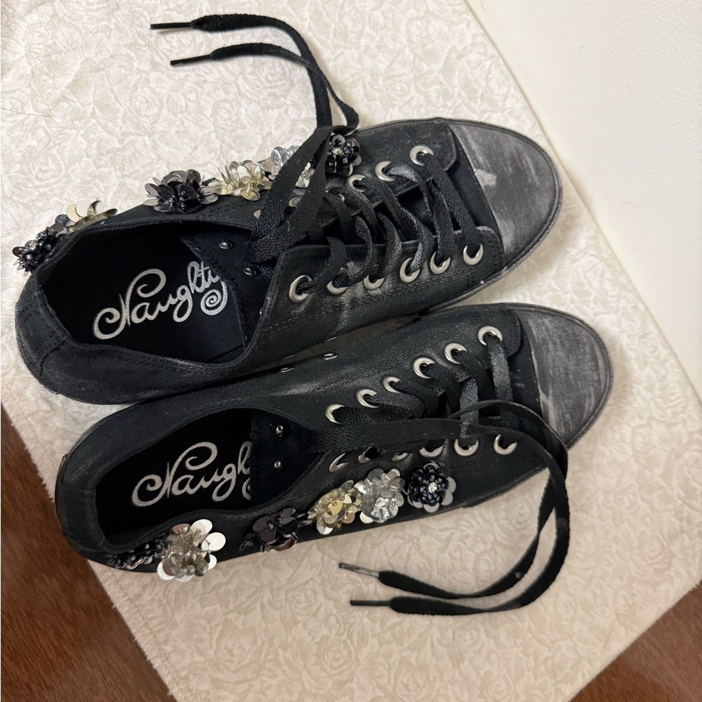 Naughty Monkey Womens Size 9 Black Sneaker Distressed Beaded Sequin Lace Up Flat - Picture 4 of 8